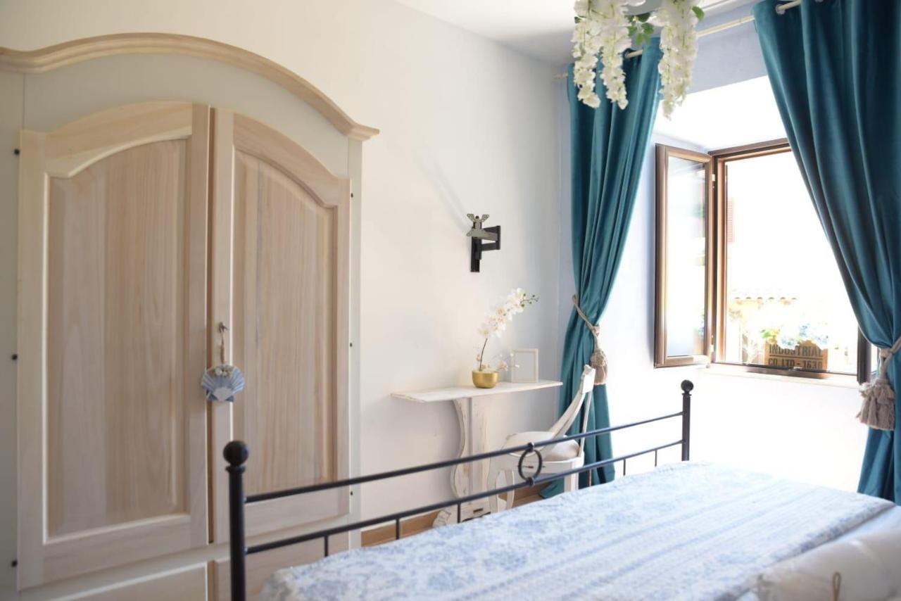 San Salvator Luxury Suites Nettuno Exterior photo