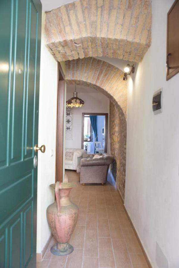 San Salvator Luxury Suites Nettuno Exterior photo